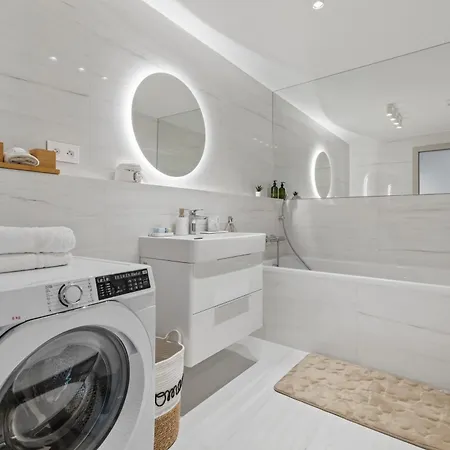 Eurovea Tower 1 Danube View Apartmán *