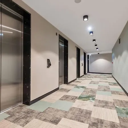 Eurovea Tower 1 Danube View Apartment