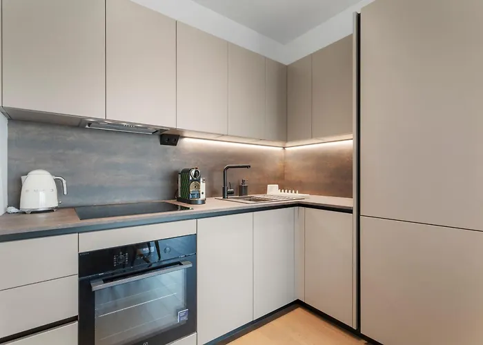 Eurovea Tower 1 Danube View 브라티슬라바